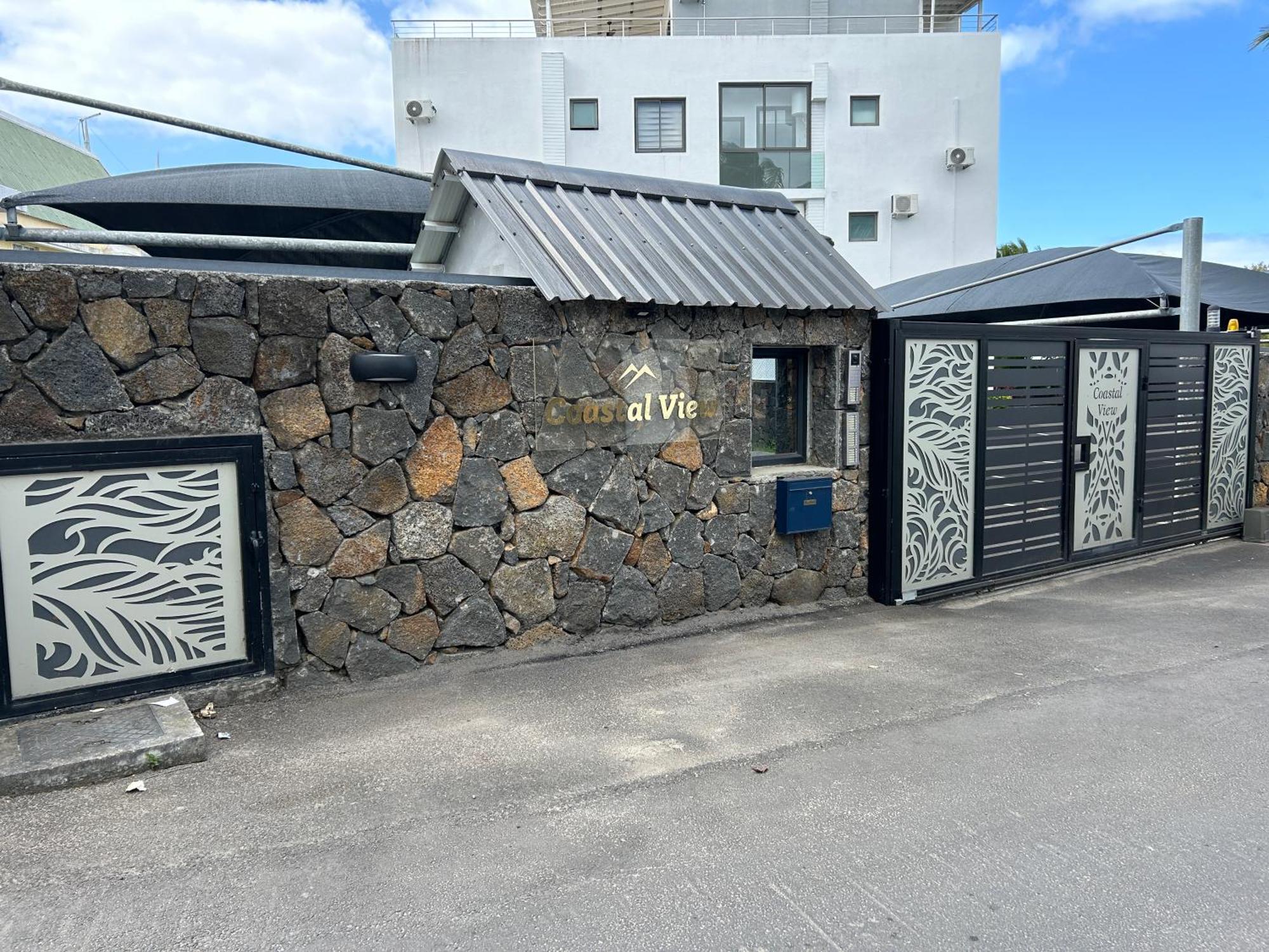 Coastal View Apartments グランベ エクステリア 写真